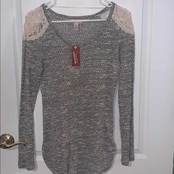 Cute Sweater - Picture 1 of 1